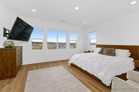 Bedroom - 39493 Dayspring Way, Temecula, CA 92591 photo 3 of 4