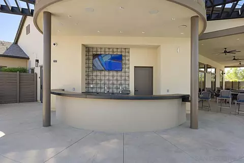 View/Area - 39493 Dayspring Way, Temecula, CA 92591 photo 3 of 11