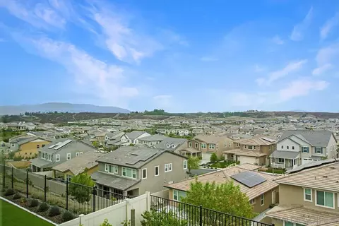 View/Area - 39493 Dayspring Way, Temecula, CA 92591 photo 1 of 11