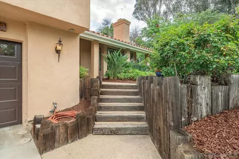 Exterior - 770 Alamo, Escondido, CA 92025 photo 7 of 30