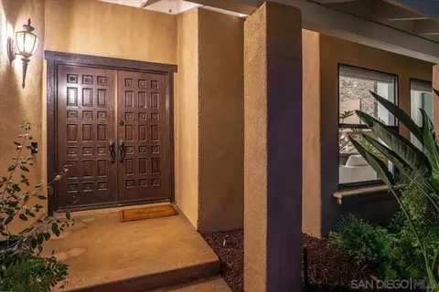 Entry Way - 770 Alamo, Escondido, CA 92025 photo 5 of 5