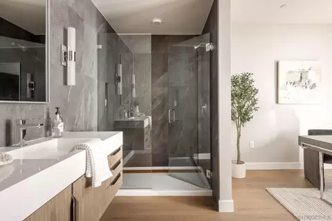 Bath - 505 N Freeman St #202, Oceanside, CA 92054 photo 3 of 4