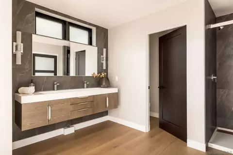 Bath - 505 N Freeman St #202, Oceanside, CA 92054 photo 4 of 4