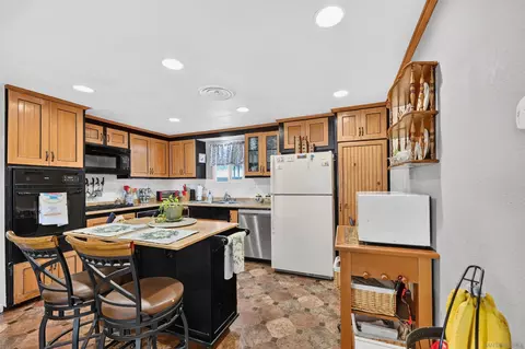 Kitchen - 13300 Los Coches Rd E #SPC 116, El Cajon, CA 92021 photo 1 of 1