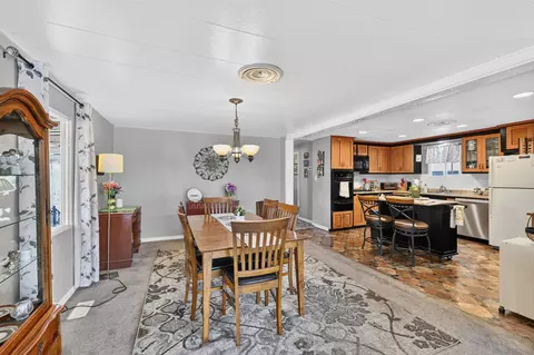 Dining - 13300 Los Coches Rd E #SPC 116, El Cajon, CA 92021 photo 1 of 1