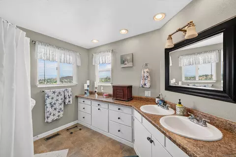 Bath - 13300 Los Coches Rd E #SPC 116, El Cajon, CA 92021 photo 2 of 2
