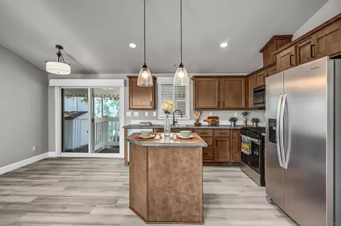 Kitchen - 1174 E Main St #31, El Cajon, CA 92021 photo 4 of 8