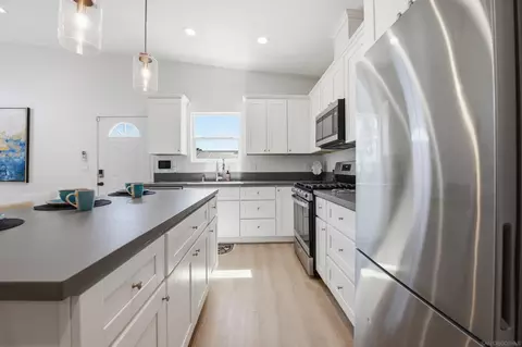 Kitchen - 4003 Paula St, La Mesa, CA 91941 photo 4 of 4