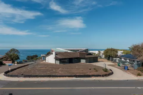 8504 Prestwick Dr, La Jolla, CA 92037 photo 3