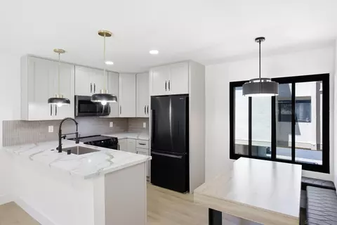 2260 Worden St #5, San Diego, CA 92107