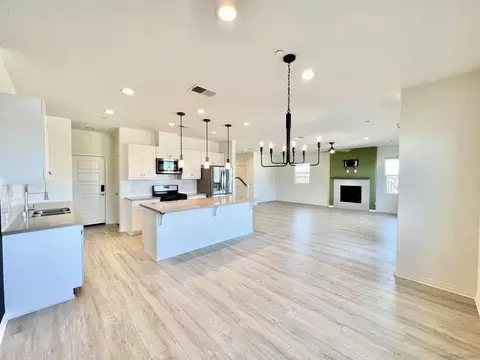 7260 Wembley, San Diego, CA 92120