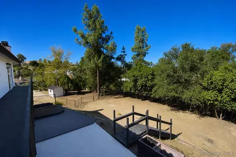 Exterior - 614 Sneath Way, Alpine, CA 91901 photo 6 of 25