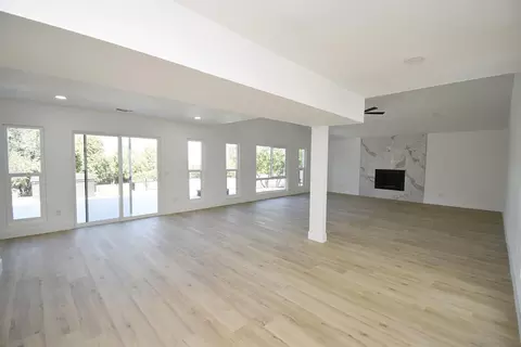 Living - 614 Sneath Way, Alpine, CA 91901 photo 2 of 13