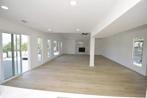 Living - 614 Sneath Way, Alpine, CA 91901 photo 4 of 13