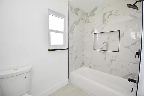 Bath - 614 Sneath Way, Alpine, CA 91901 photo 6 of 6