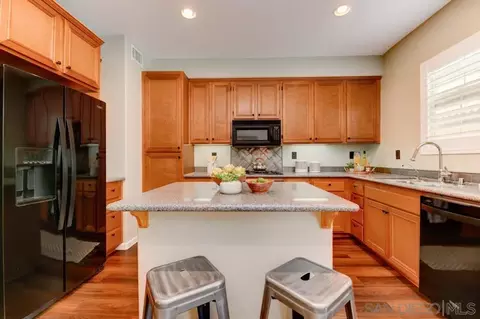 2591 Escala Cir, San Diego, CA 92108
