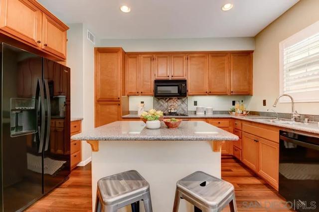2591 Escala Cir, San Diego, CA 92108