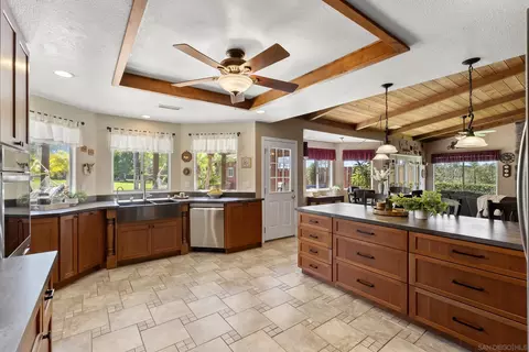 2154 Orange Ave, Escondido, CA 92029 photo 30