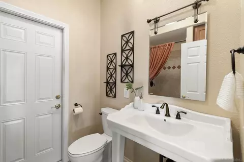 2154 Orange Ave, Escondido, CA 92029 photo 47