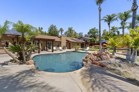 2154 Orange Ave, Escondido, CA 92029 photo 4
