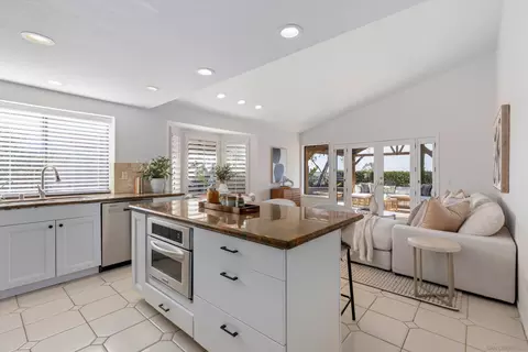 1854 Avenida Mimosa, Encinitas, CA 92024 photo 7
