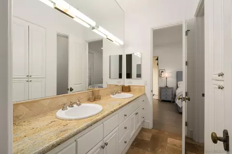 1040 Crest Dr, Encinitas, CA 92024 photo 23