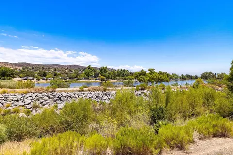 View/Area - 10241 Pebble Beach Dr, Santee, CA 92071 photo 2 of 2