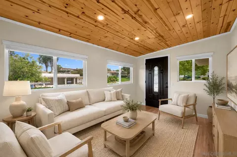 12435 Rios Rd, San Diego, CA 92128
