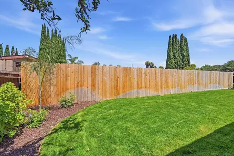 Exterior - 13736 Woodgate Pl, Poway, CA 92064 photo 14 of 16
