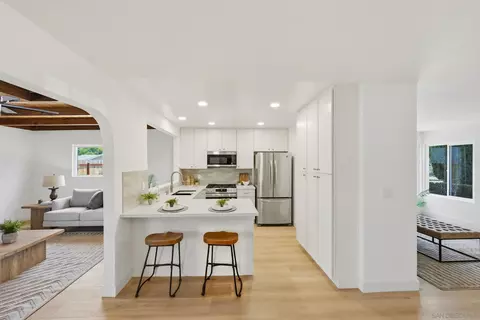 Kitchen - 13736 Woodgate Pl, Poway, CA 92064 photo 2 of 4