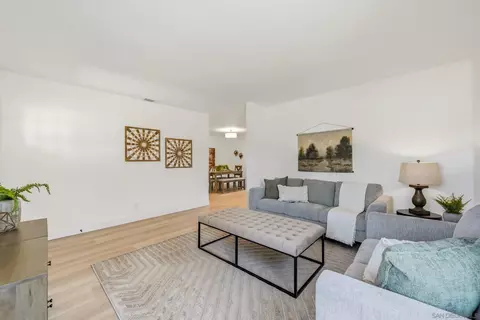 Living - 13736 Woodgate Pl, Poway, CA 92064 photo 2 of 5