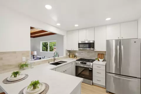 Kitchen - 13736 Woodgate Pl, Poway, CA 92064 photo 1 of 4