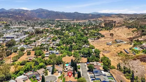 View/Area - 13736 Woodgate Pl, Poway, CA 92064 photo 2 of 9