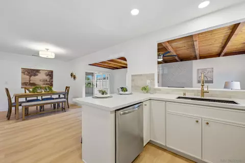 Kitchen - 13736 Woodgate Pl, Poway, CA 92064 photo 4 of 4