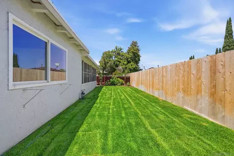 Exterior - 13736 Woodgate Pl, Poway, CA 92064 photo 13 of 16