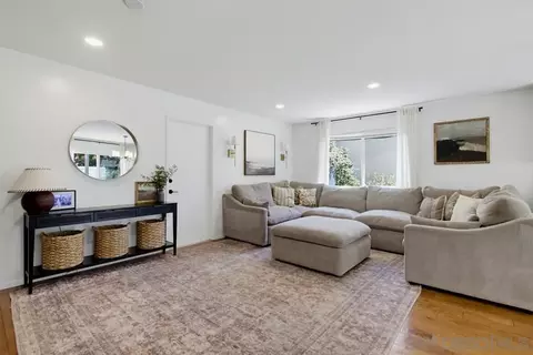 5520 Aztec Dr, La Mesa, CA 91942 photo 9