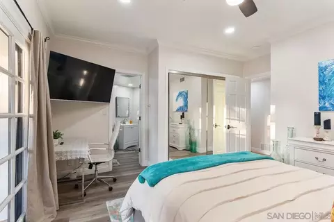 Bedroom - 1005 Solymar Dr, La Jolla, CA 92037 photo 3 of 5
