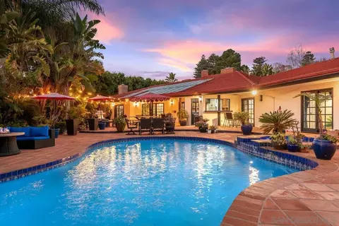 Exterior - 1005 Solymar Dr, La Jolla, CA 92037 photo 3 of 3