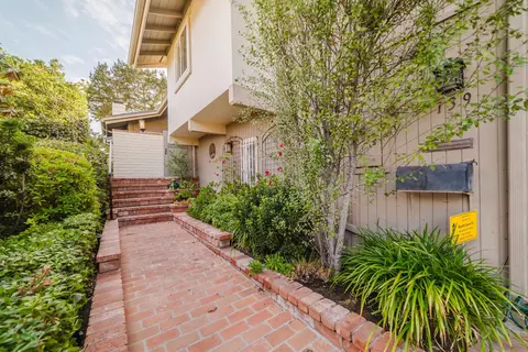 Exterior - 139 Sinaloa Ct, Solana Beach, CA 92075 photo 2 of 7