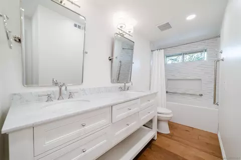 Bath - 139 Sinaloa Ct, Solana Beach, CA 92075 photo 2 of 3