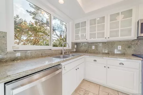 Kitchen - 139 Sinaloa Ct, Solana Beach, CA 92075 photo 3 of 4