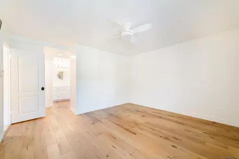 Bedroom - 139 Sinaloa Ct, Solana Beach, CA 92075 photo 2 of 5