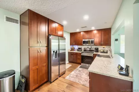 10442 Len Way, Santee, CA 92071 photo 8