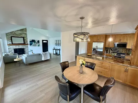 2018 Trevino Ave, Oceanside, CA 92056 photo 2