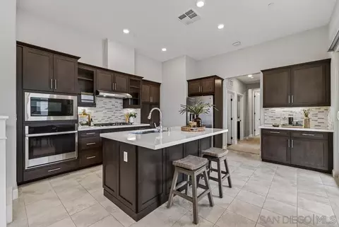 16750 Coyote Bush Dr #97, San Diego, CA 92127
