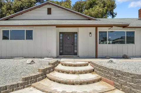 Exterior - 4012 Via Rio Ave, Oceanside, CA 92057 photo 3 of 7