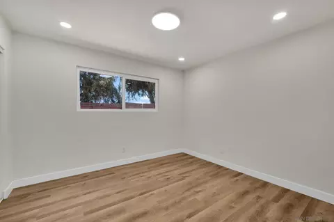 Bedroom - 4012 Via Rio Ave, Oceanside, CA 92057 photo 4 of 8