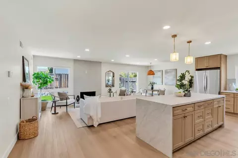 Kitchen - 10016 Bilteer Ct, Santee, CA 92071 photo 1 of 11