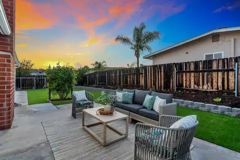 Exterior - 10016 Bilteer Ct, Santee, CA 92071 photo 3 of 7