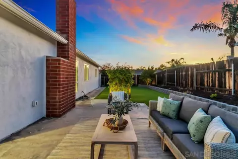 Exterior - 10016 Bilteer Ct, Santee, CA 92071 photo 6 of 7